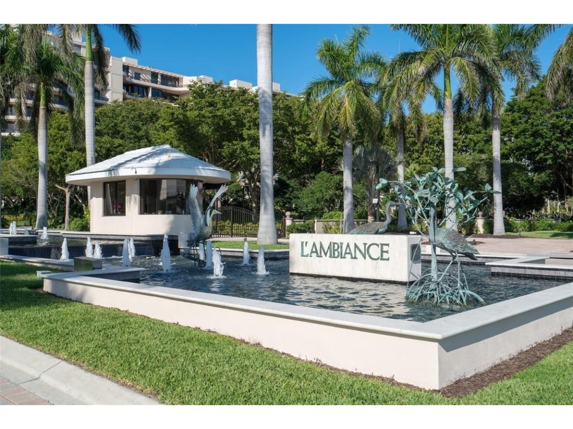 415 L Ambiance Drive #C403 Longboat Key FL 34228 A4666816 image55