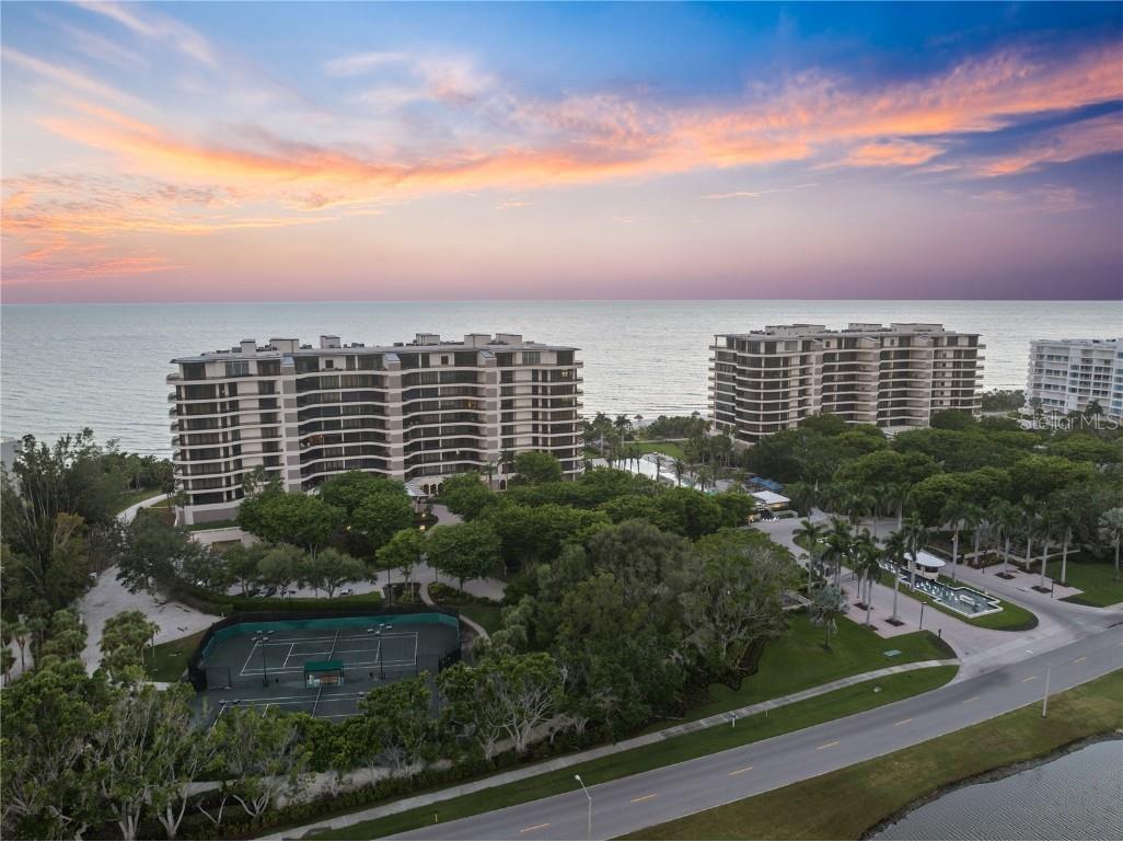 415 L Ambiance Drive #C403 Longboat Key FL 34228 A4666816 image83
