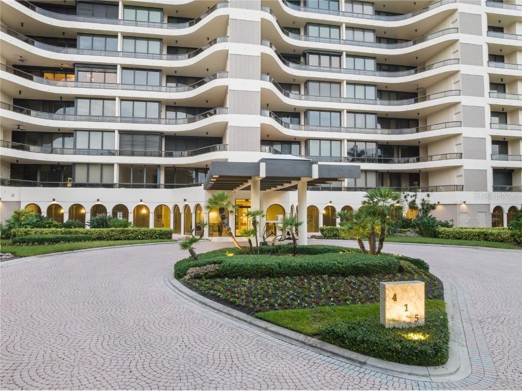 415 L Ambiance Drive #C403 Longboat Key FL 34228 A4666816 image84