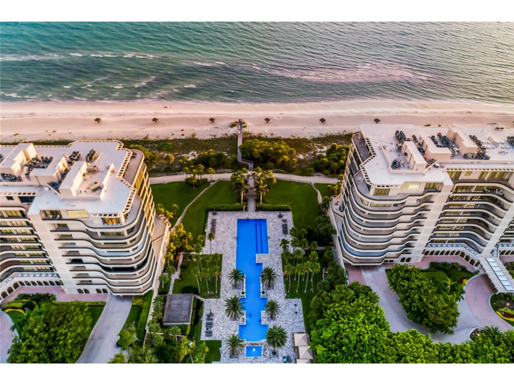 415 L Ambiance Drive #PH-F Longboat Key FL 34228 A4697487 image58