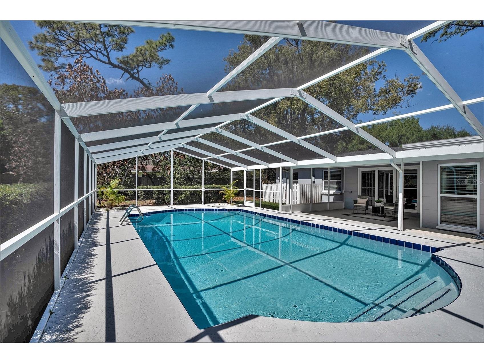415 Mission Hills Avenue Temple Terrace FL 33617 TB8391244 image15