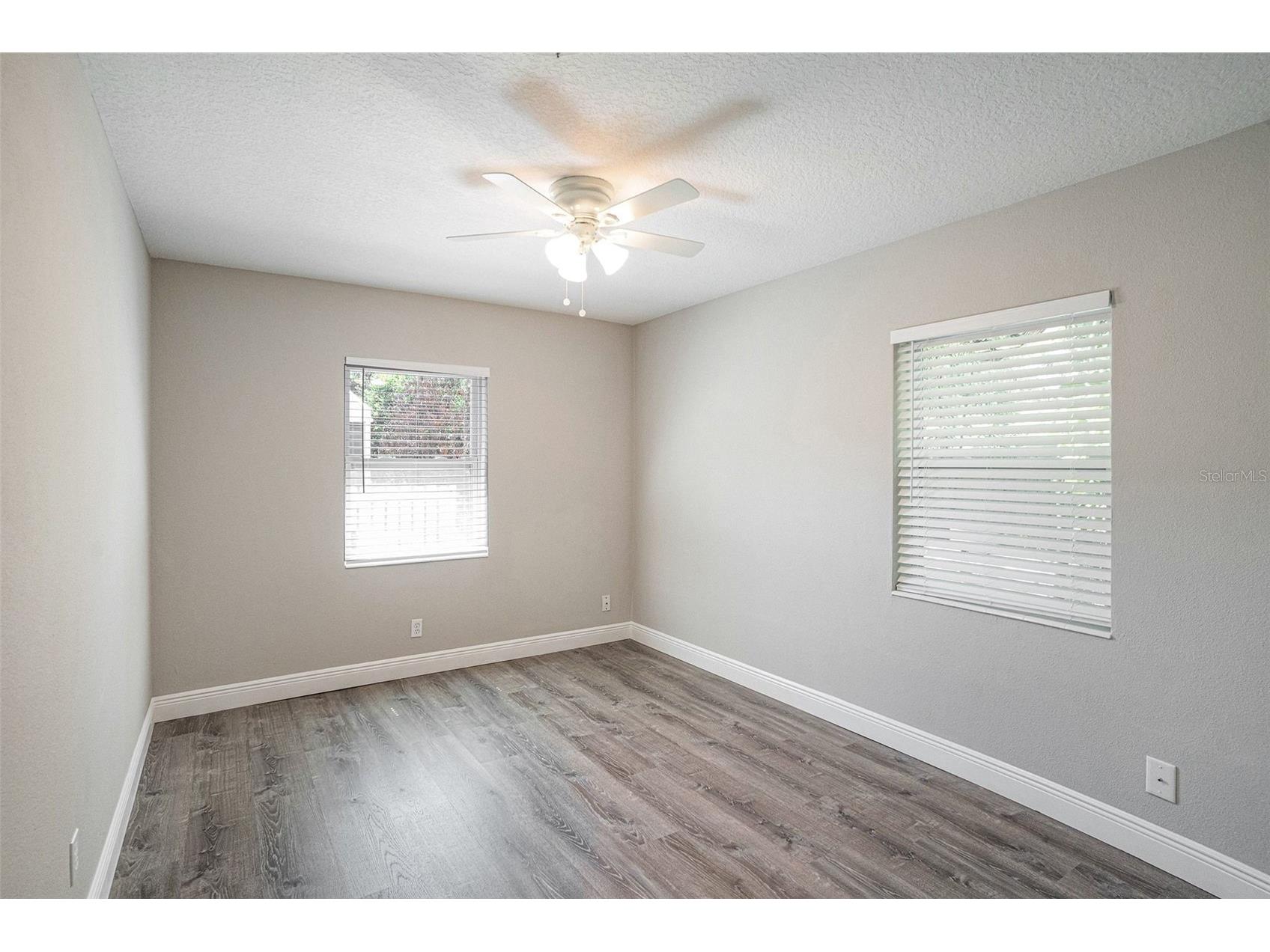 415 Mission Hills Avenue Temple Terrace FL 33617 TB8391244 image27
