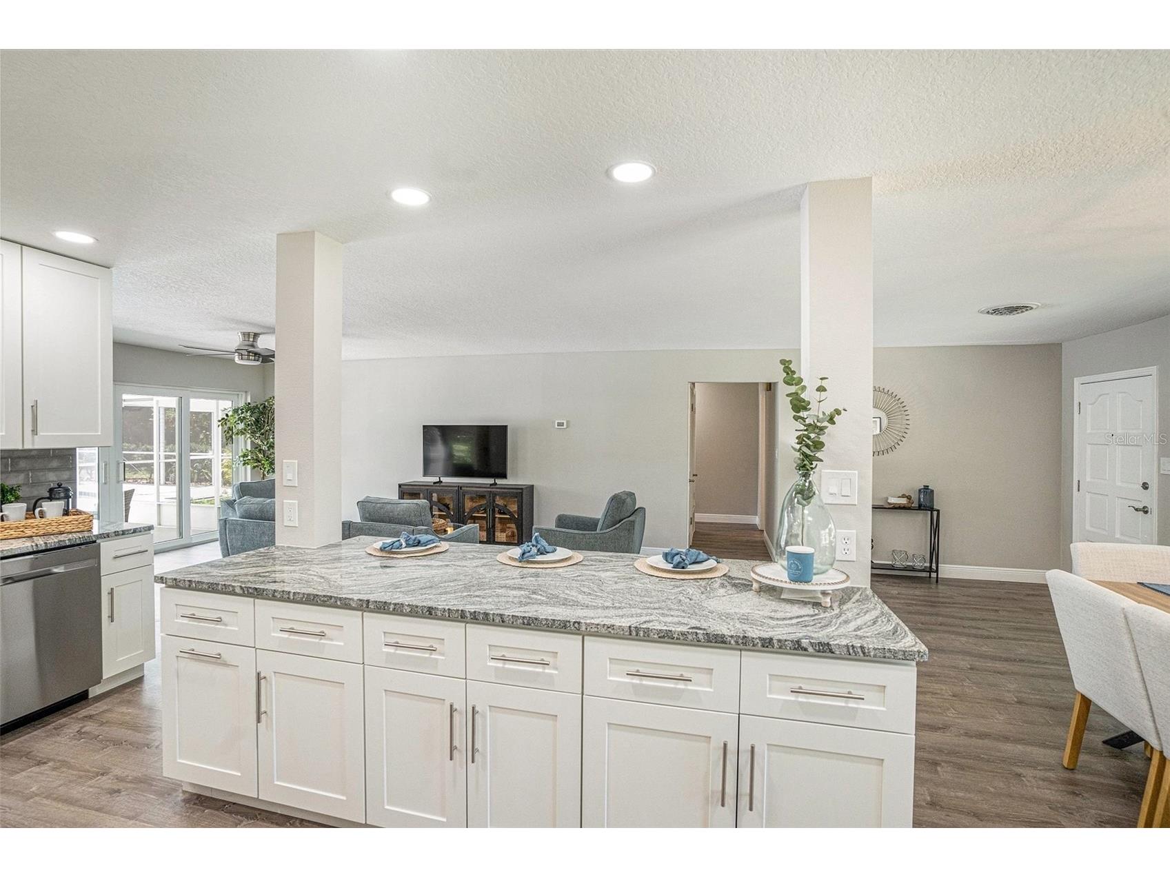 415 Mission Hills Avenue Temple Terrace FL 33617 TB8391244 image7