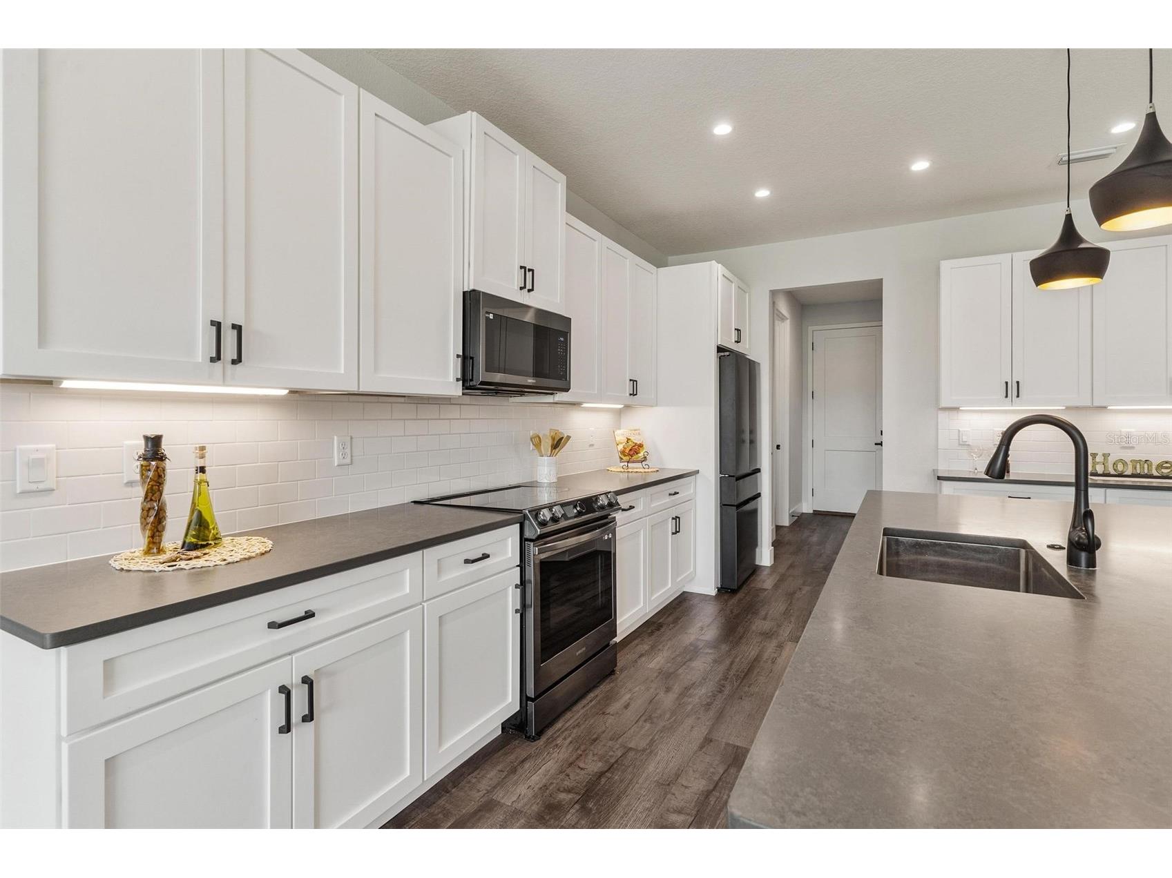 415 N Dixie Drive Howey In The Hills FL 34737 G5110089 image19
