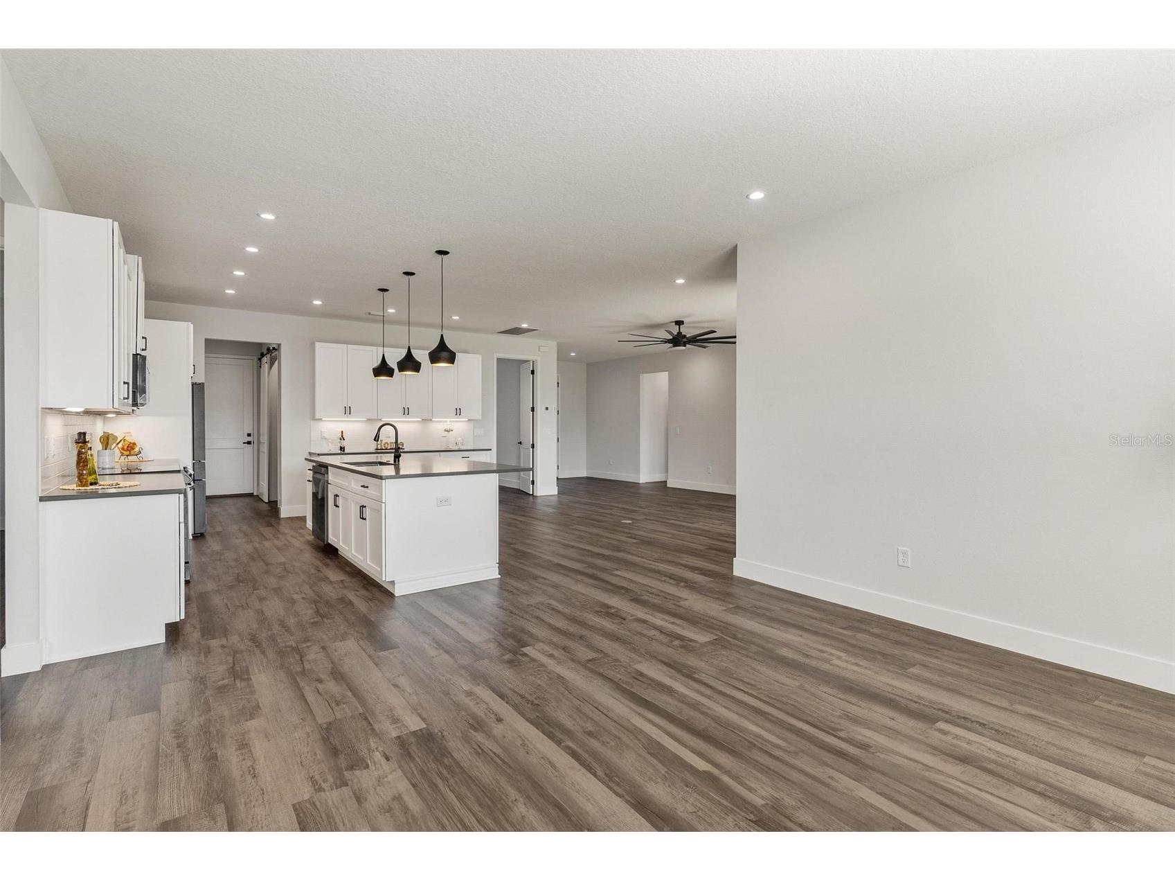 415 N Dixie Drive Howey In The Hills FL 34737 G5110089 image24