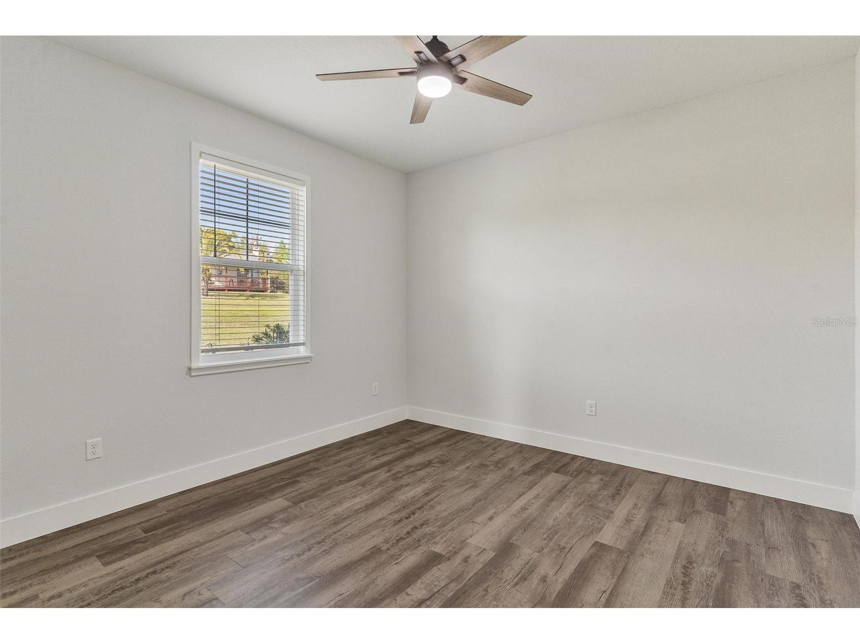 415 N Dixie Drive Howey In The Hills FL 34737 G5110089 image36
