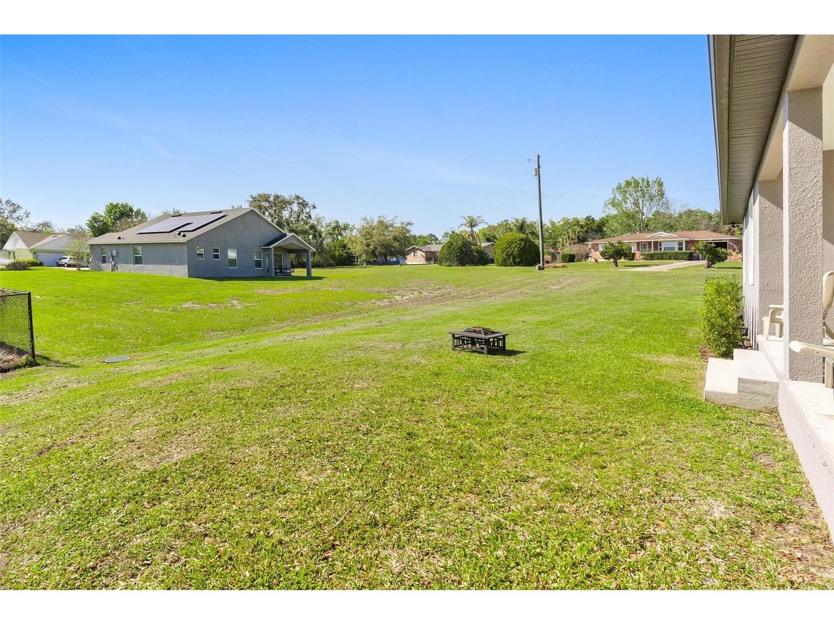 415 N Dixie Drive Howey In The Hills FL 34737 G5110089 image7
