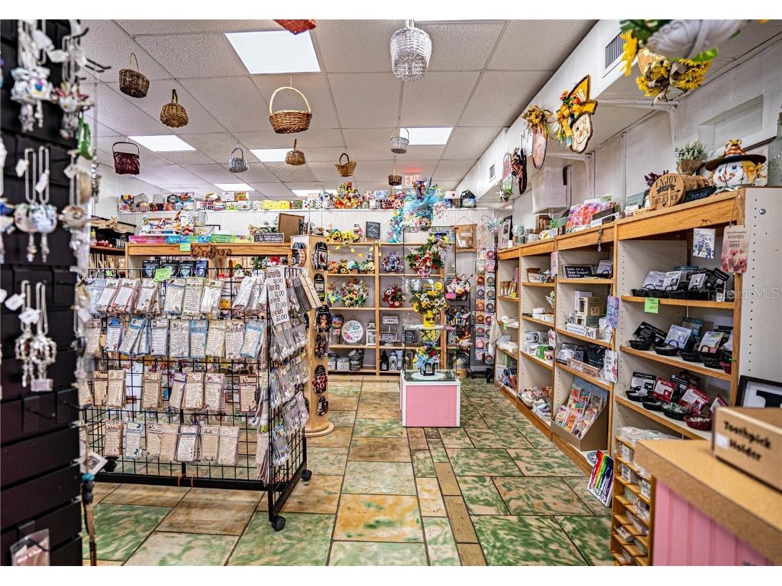 415 N Scenic Highway Lake Wales FL 33853 P4931151 image9