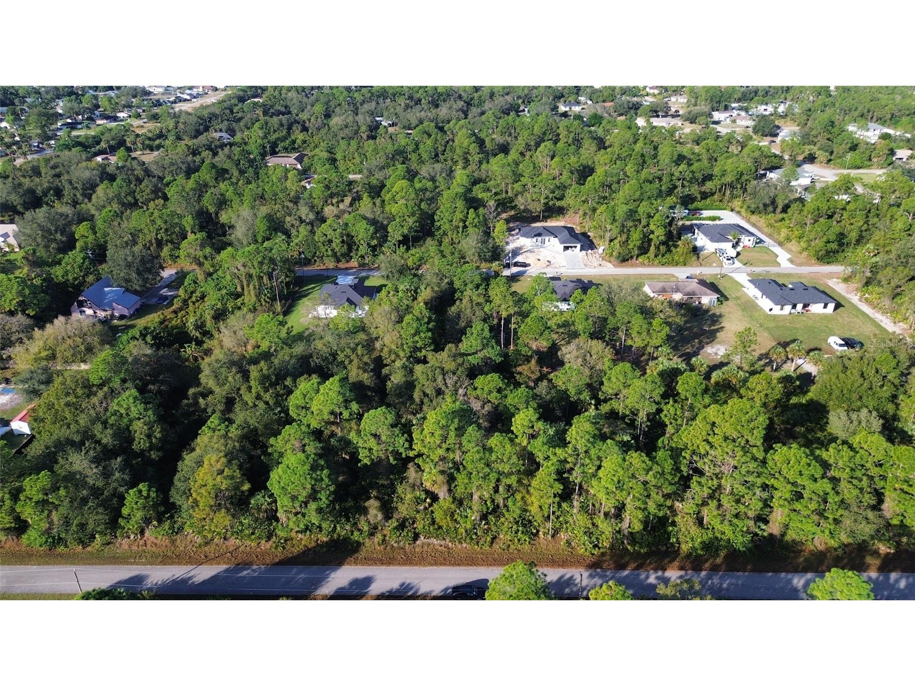 415 North Avenue Lehigh Acres FL 33972 O6393766 image2