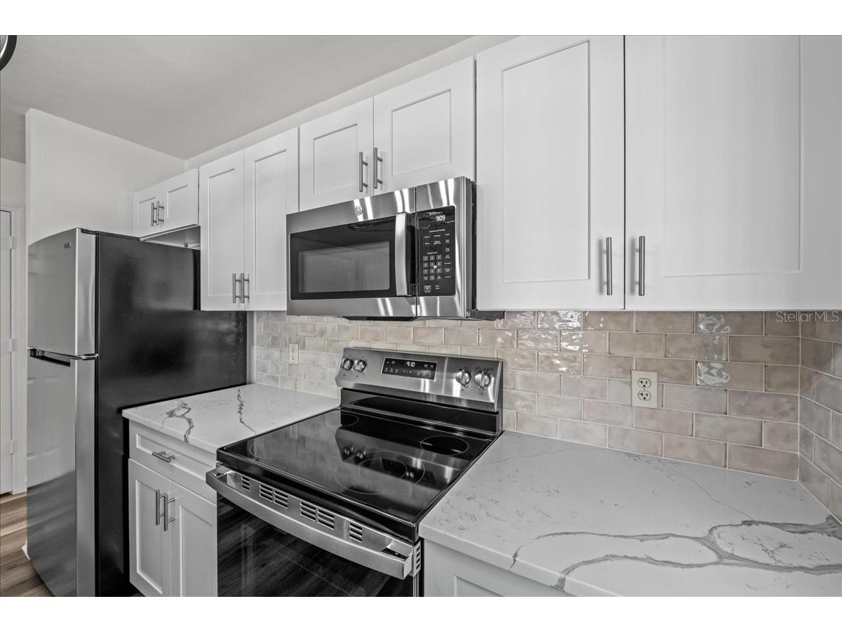 415 NW 10th Street Gainesville FL 32601 GC539748 image11