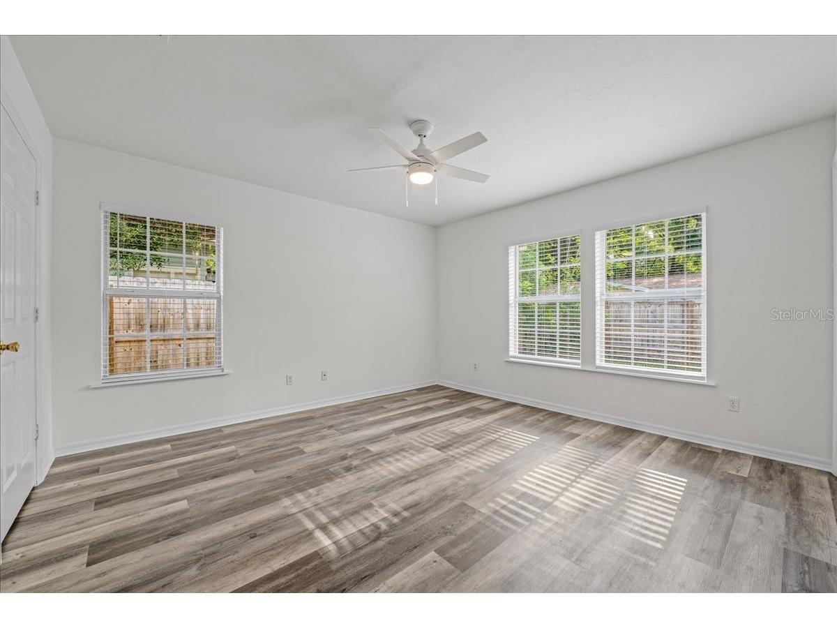 415 NW 10th Street Gainesville FL 32601 GC539748 image17