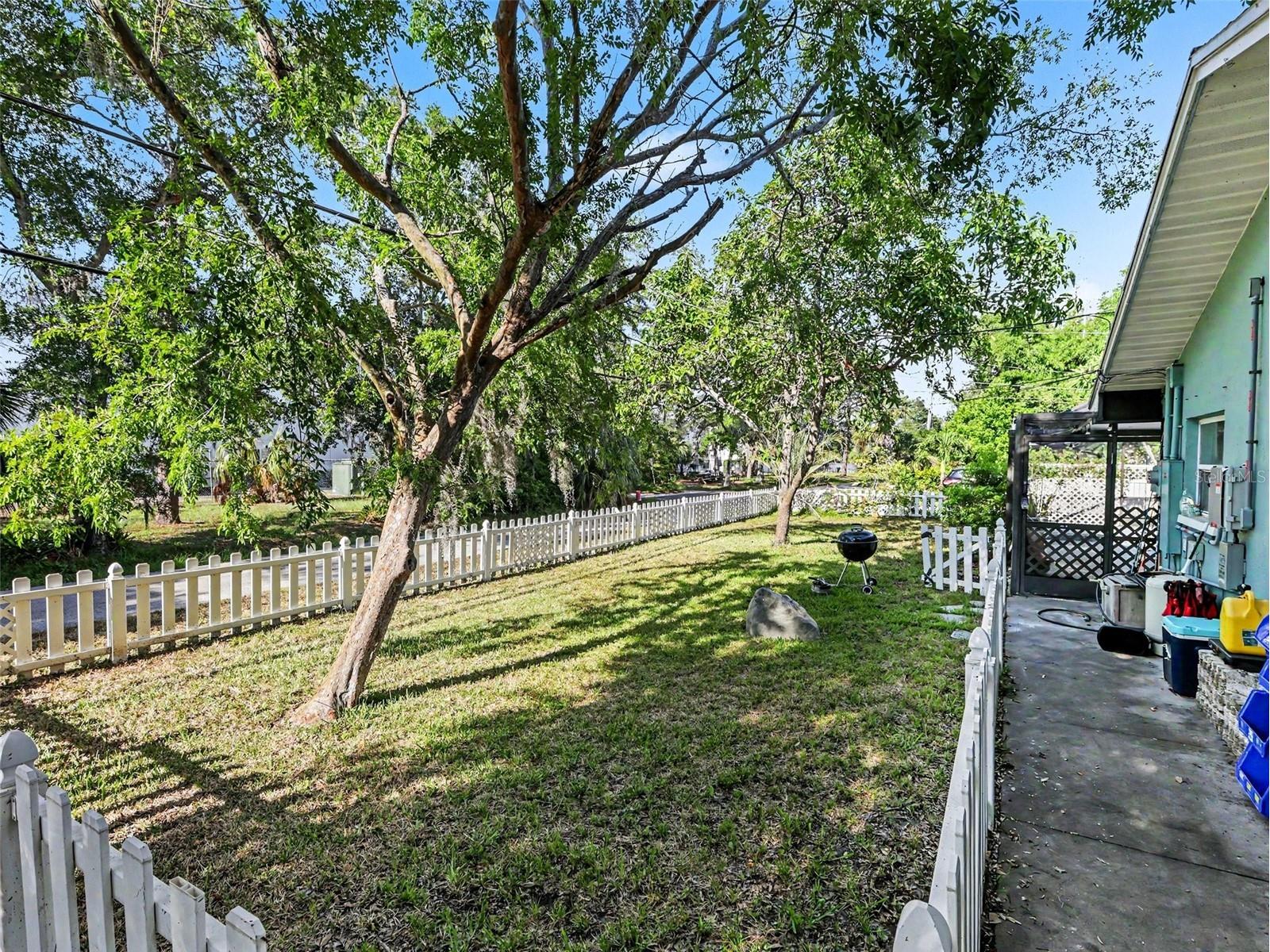415 Oakmount Road Clearwater FL 33765 TB8518965 image24
