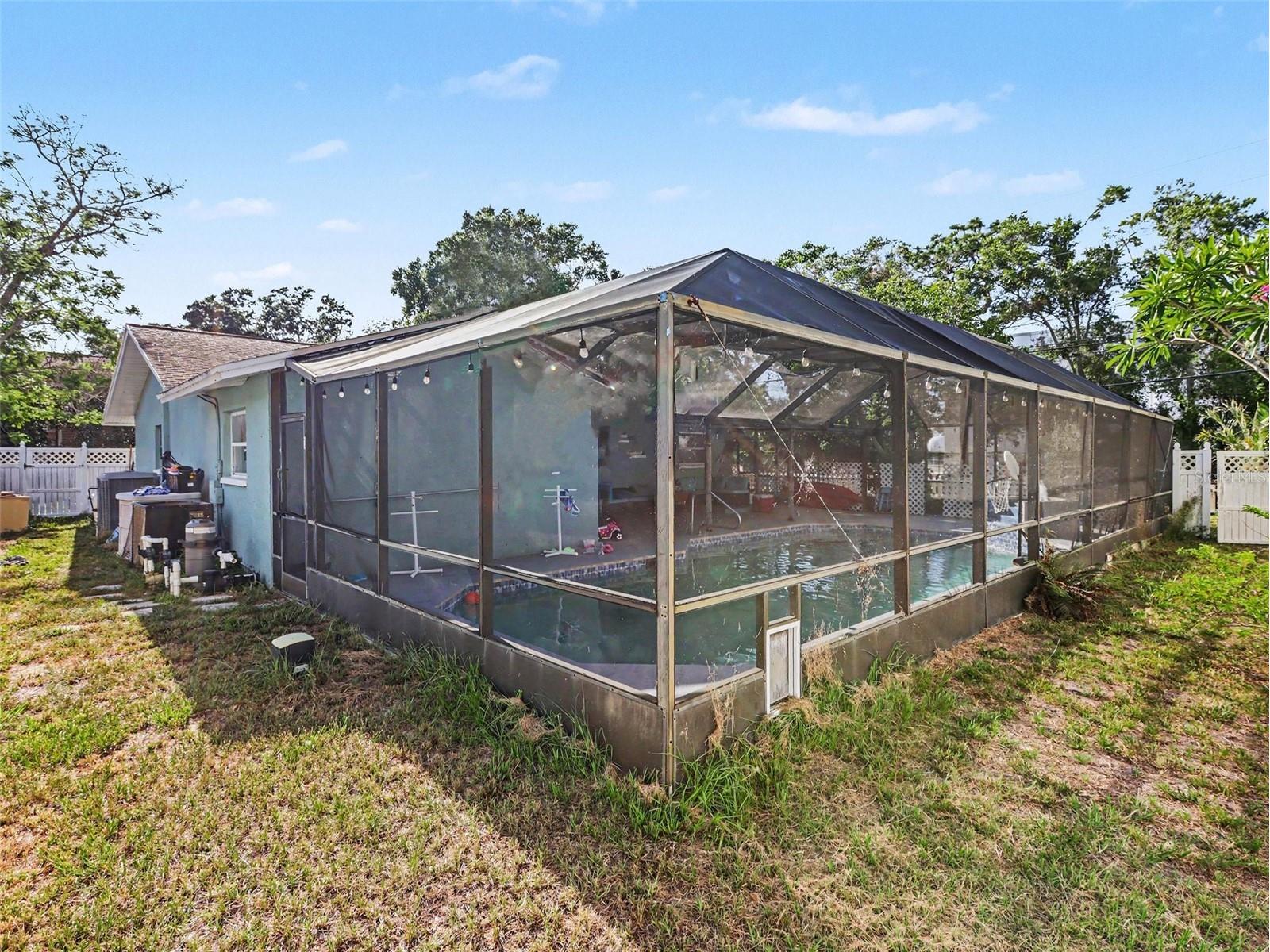 415 Oakmount Road Clearwater FL 33765 TB8518965 image25