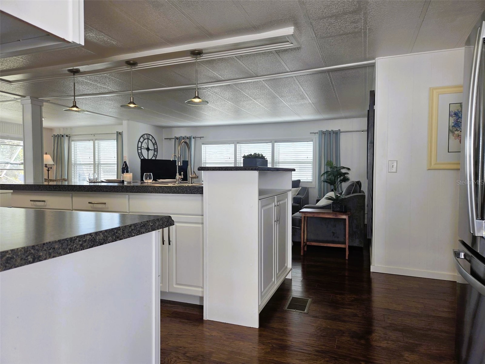 415 Oakwood Boulevard W Sarasota FL 34237 A4671652 image10