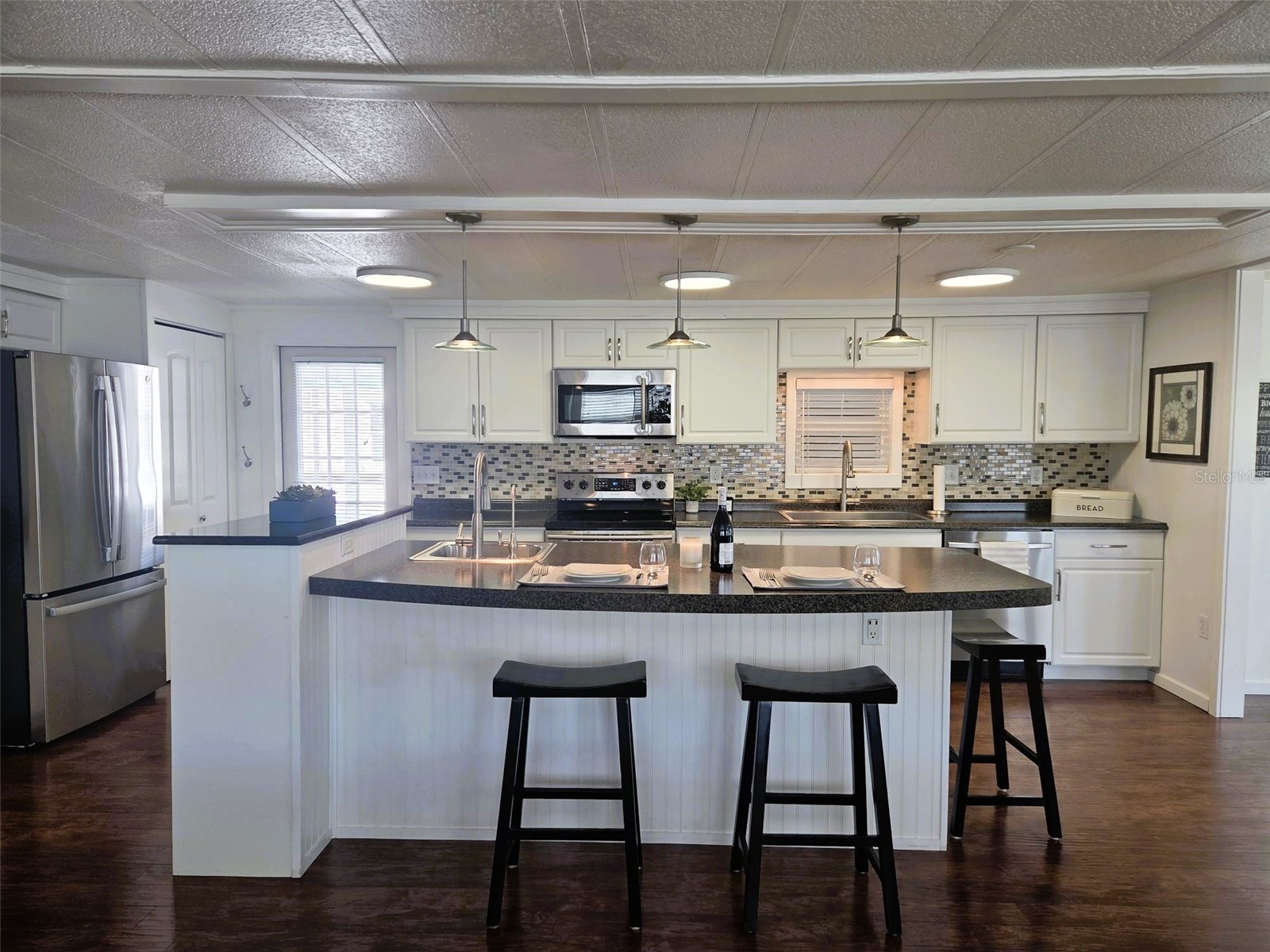 415 Oakwood Boulevard W Sarasota FL 34237 A4671652 image14