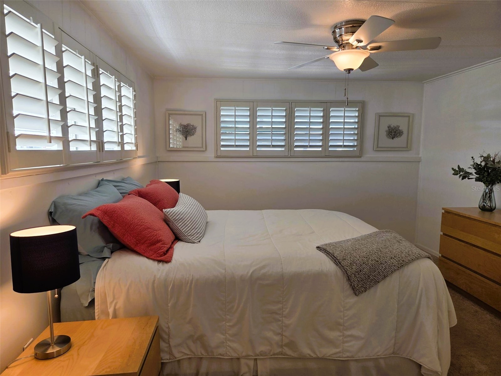 415 Oakwood Boulevard W Sarasota FL 34237 A4671652 image25