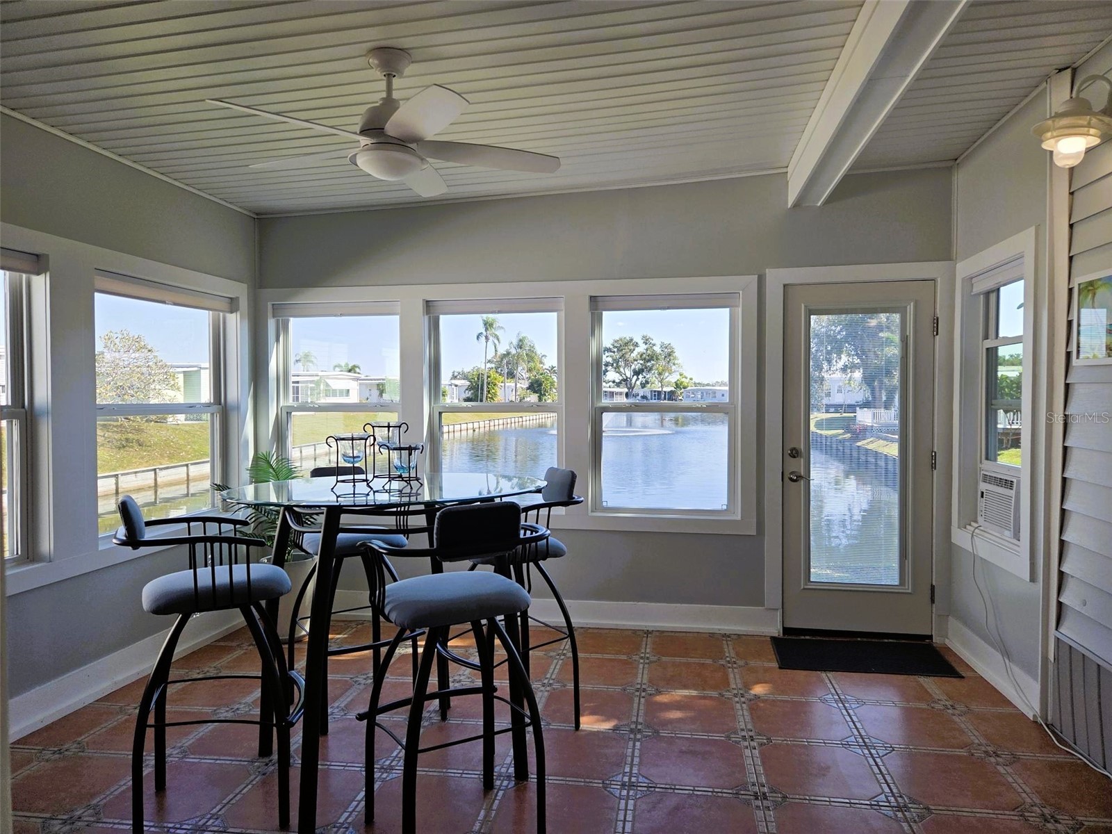 415 Oakwood Boulevard W Sarasota FL 34237 A4671652 image40