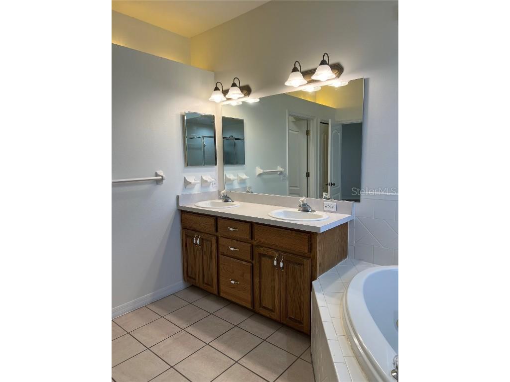 415 Royal Street Minneola FL 34715 G5104102 image21