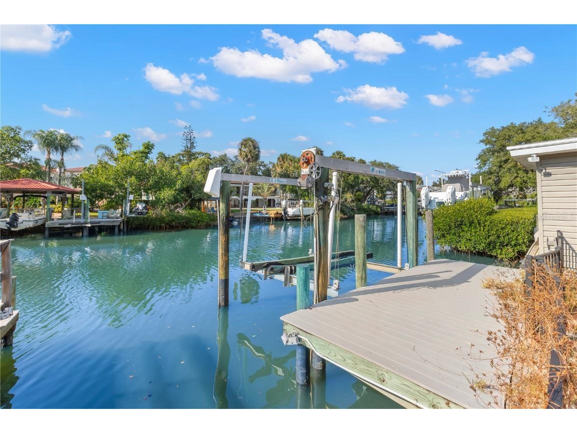 415 S Shore Crest Drive Tampa FL 33609 TB8450165 image2