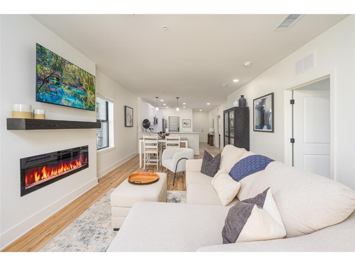 415 SE 1st Avenue #103-B Ocala FL 34471 OM701554 image5