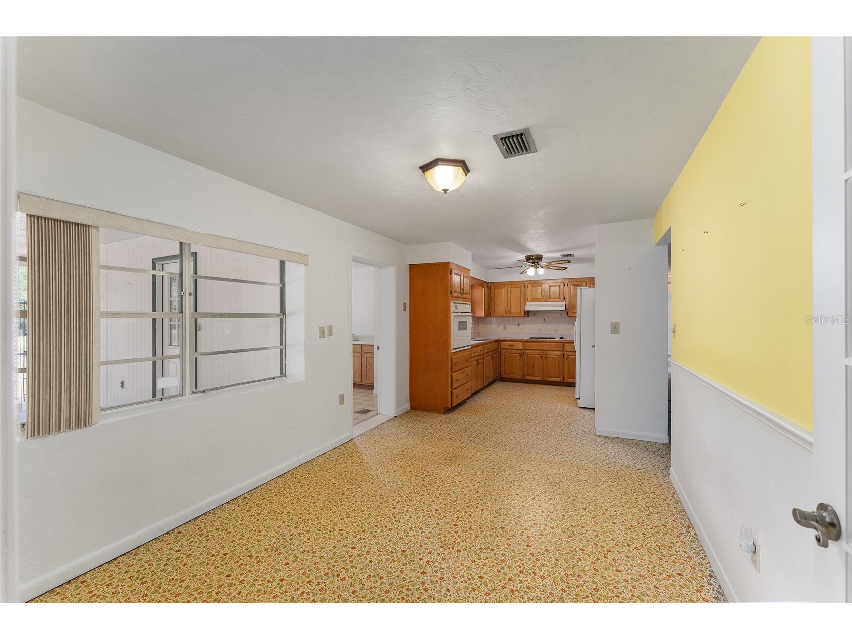 415 SE Adams Street High Springs FL 32643 GC539998 image11