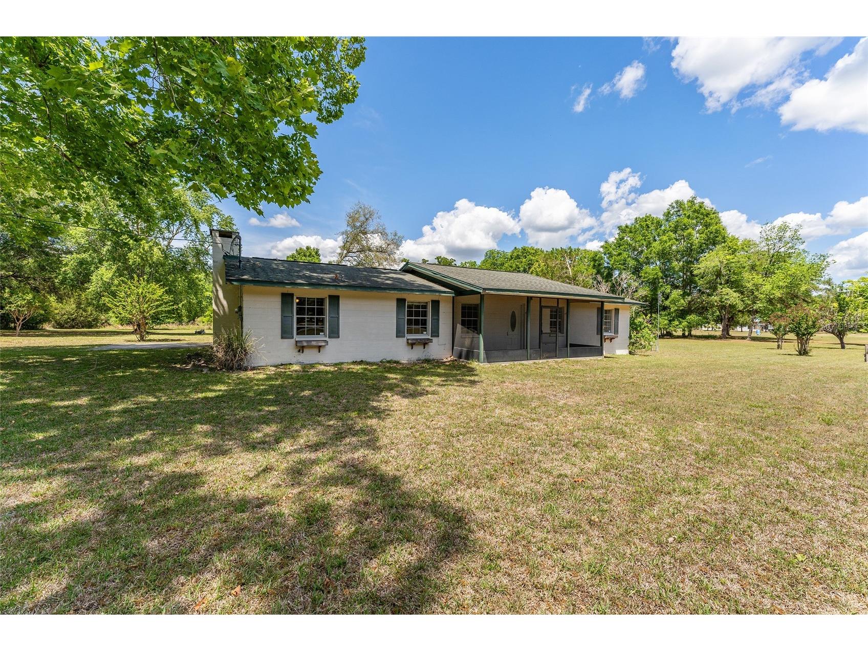 415 SE Adams Street High Springs FL 32643 GC539998 image3