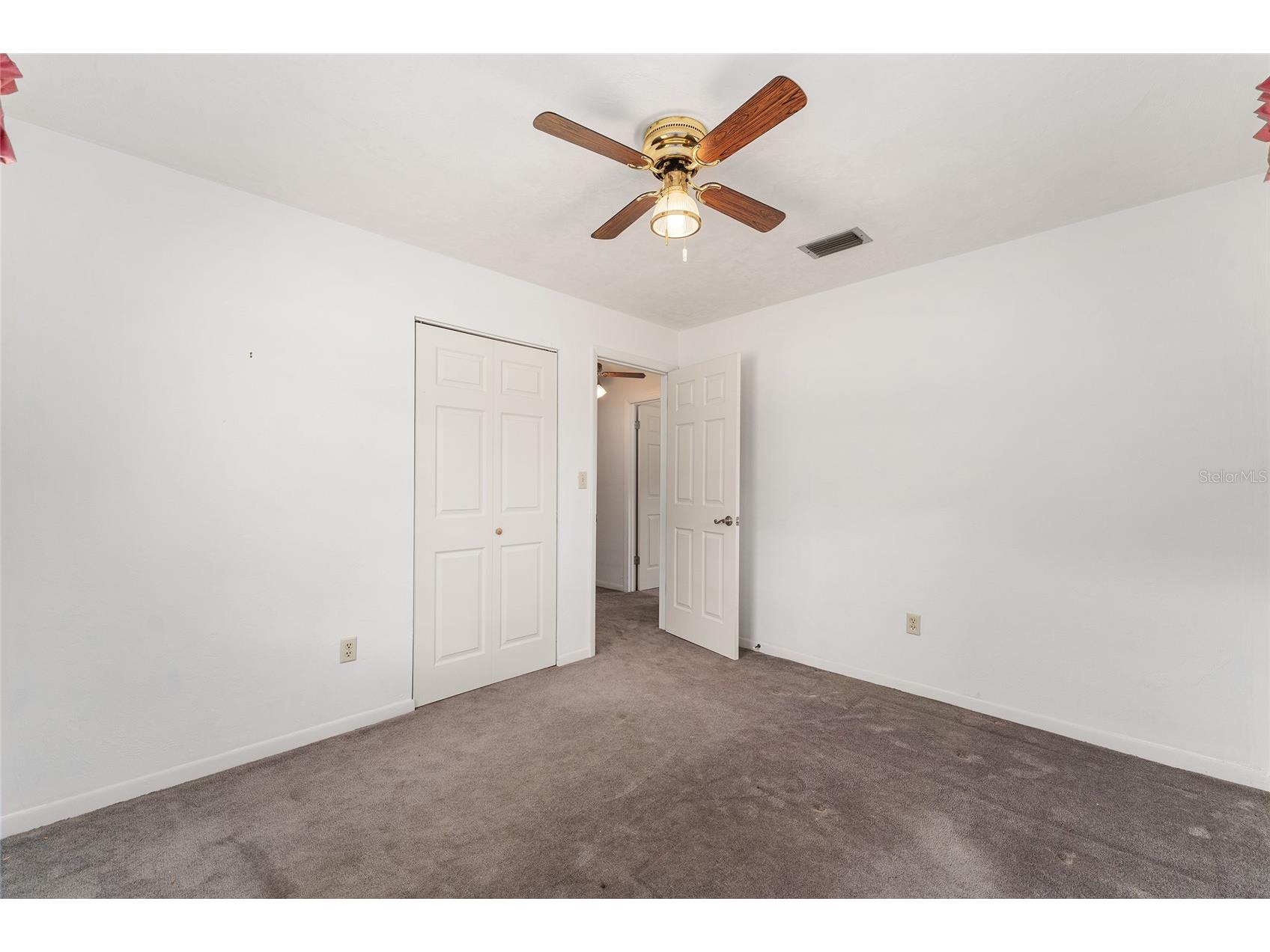 415 SE Adams Street High Springs FL 32643 GC539998 image33