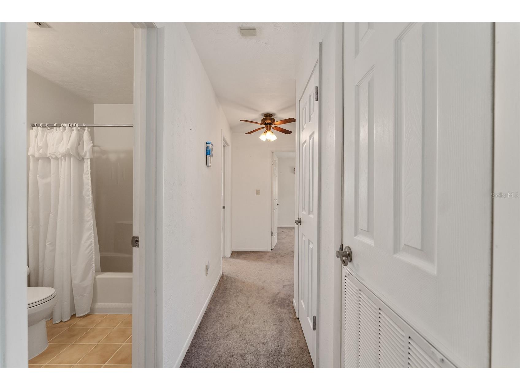 415 SE Adams Street High Springs FL 32643 GC539998 image36