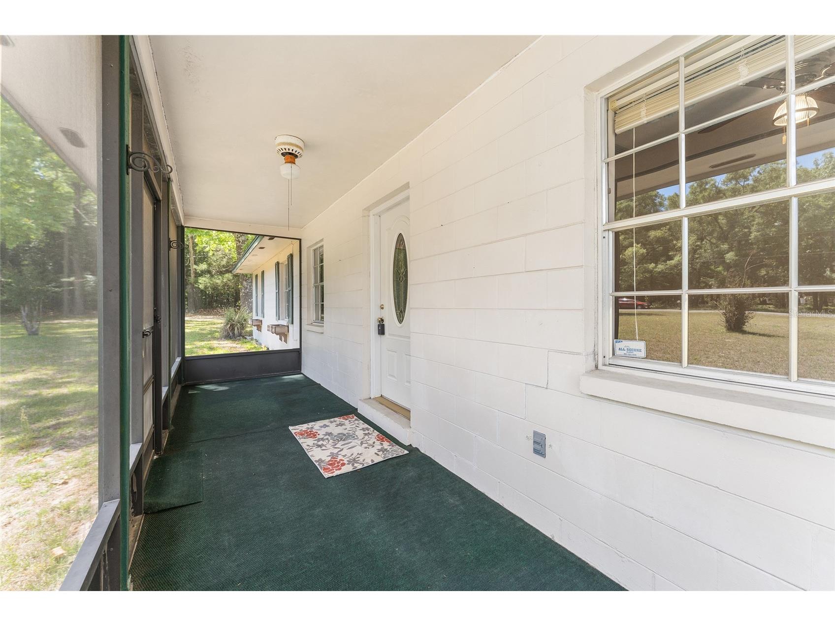 415 SE Adams Street High Springs FL 32643 GC539998 image4