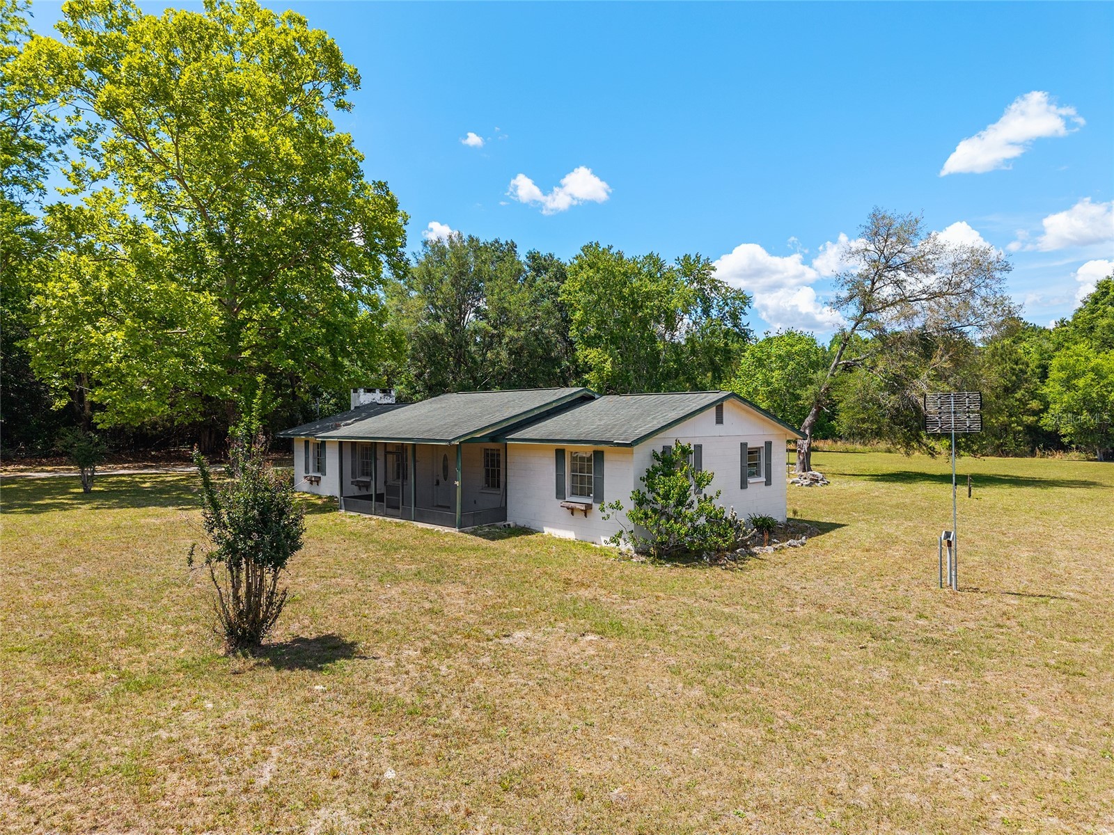 415 SE Adams Street High Springs FL 32643 GC539998 image46