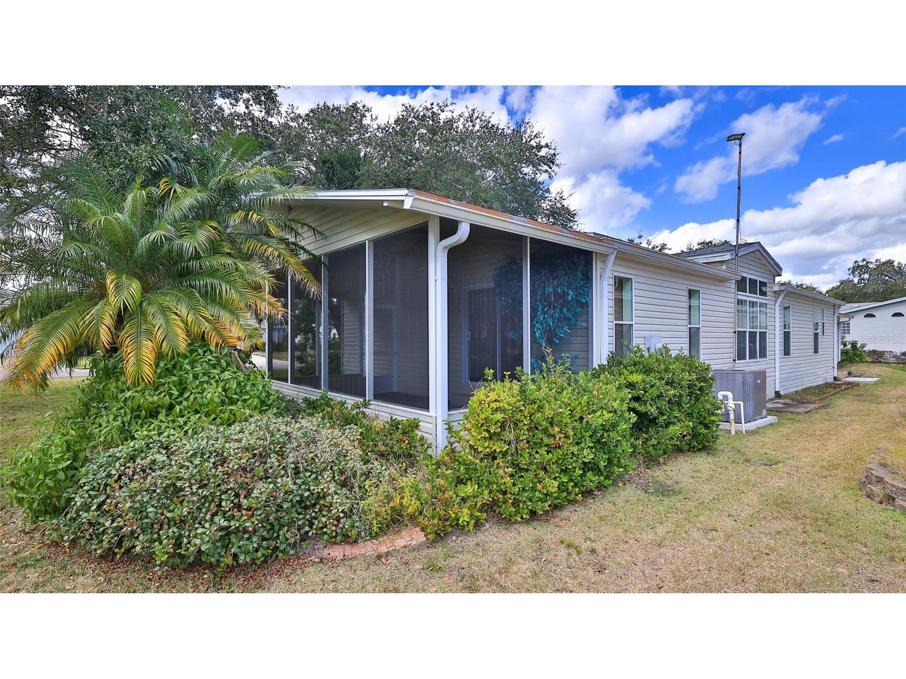 415 Sioux Boulevard Oak Hill FL 32759 - INDIAN RIVER NS1087190 image4