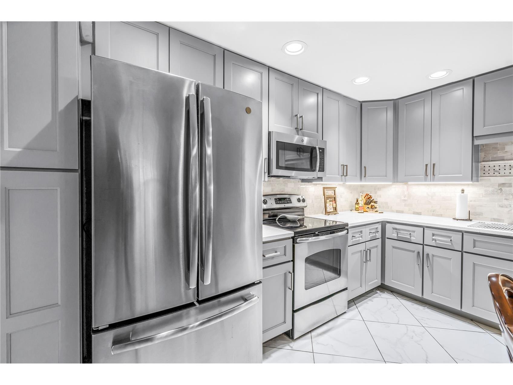 415 Spring Lakes Boulevard #415 D Bradenton FL 34210 A4686710 image11