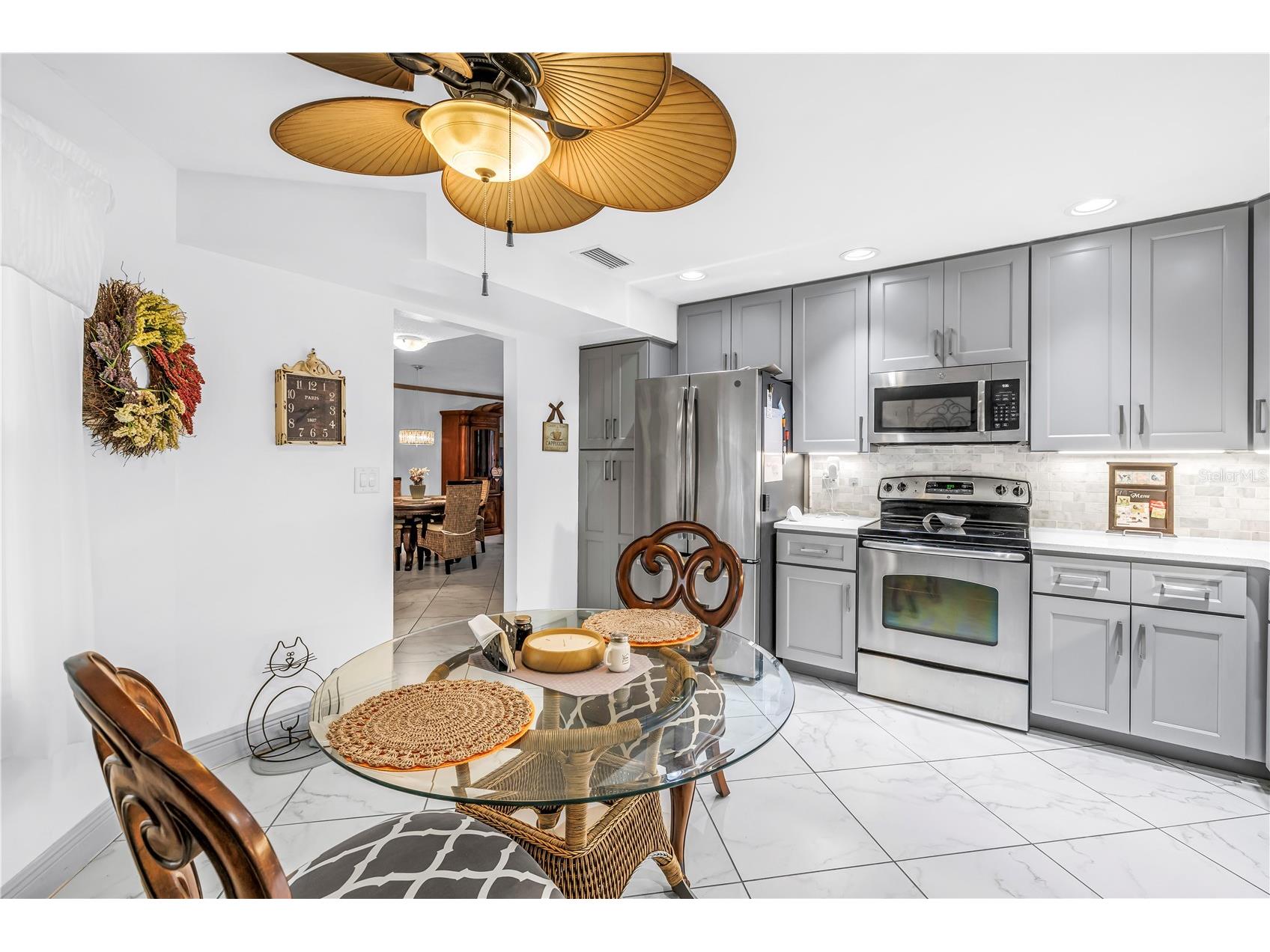 415 Spring Lakes Boulevard #415 D Bradenton FL 34210 A4686710 image15