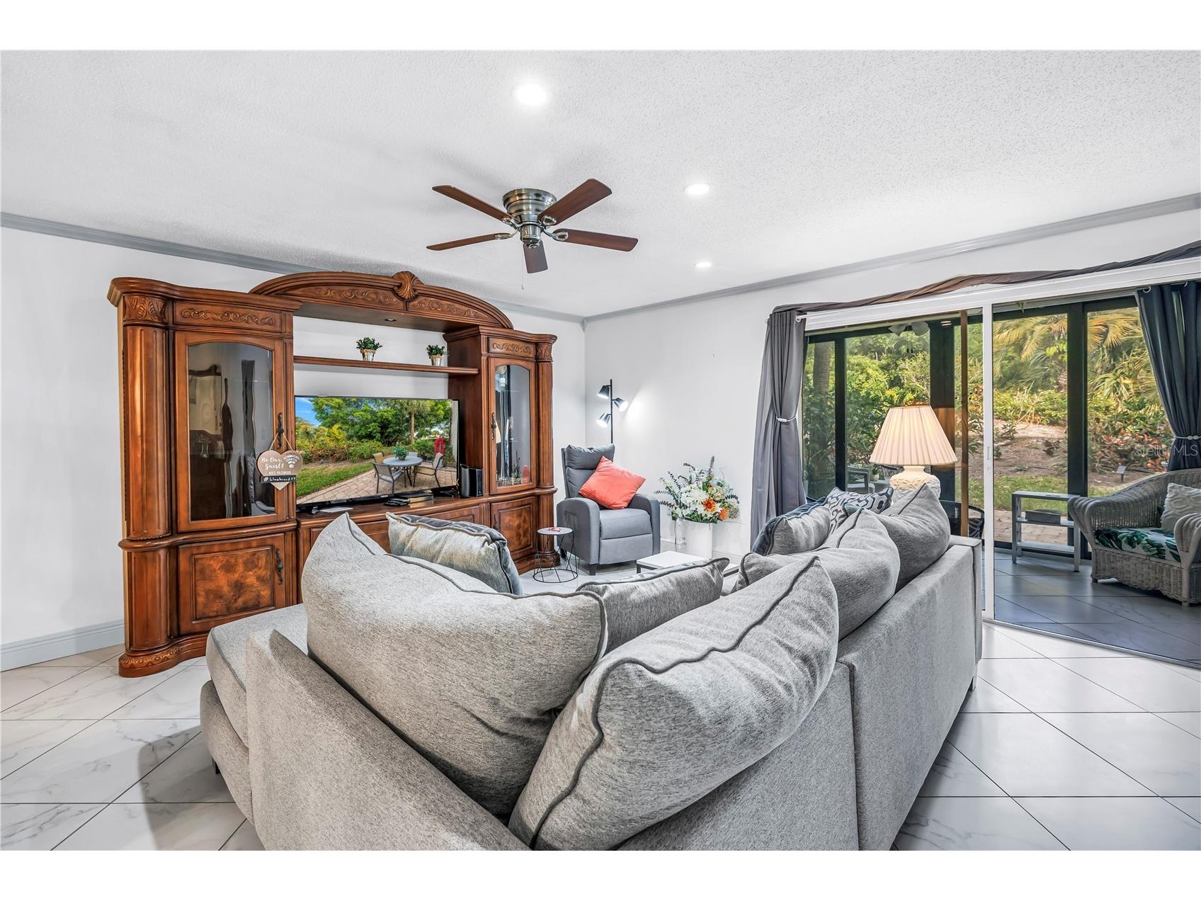 415 Spring Lakes Boulevard #415 D Bradenton FL 34210 A4686710 image2