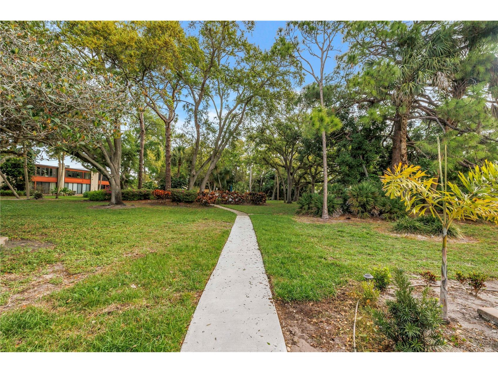 415 Spring Lakes Boulevard #415 D Bradenton FL 34210 A4686710 image46