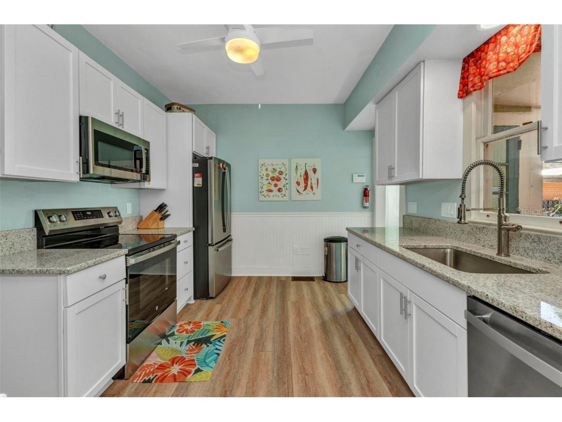 415 W Marion Avenue Punta Gorda FL 33950 C7511256 image24