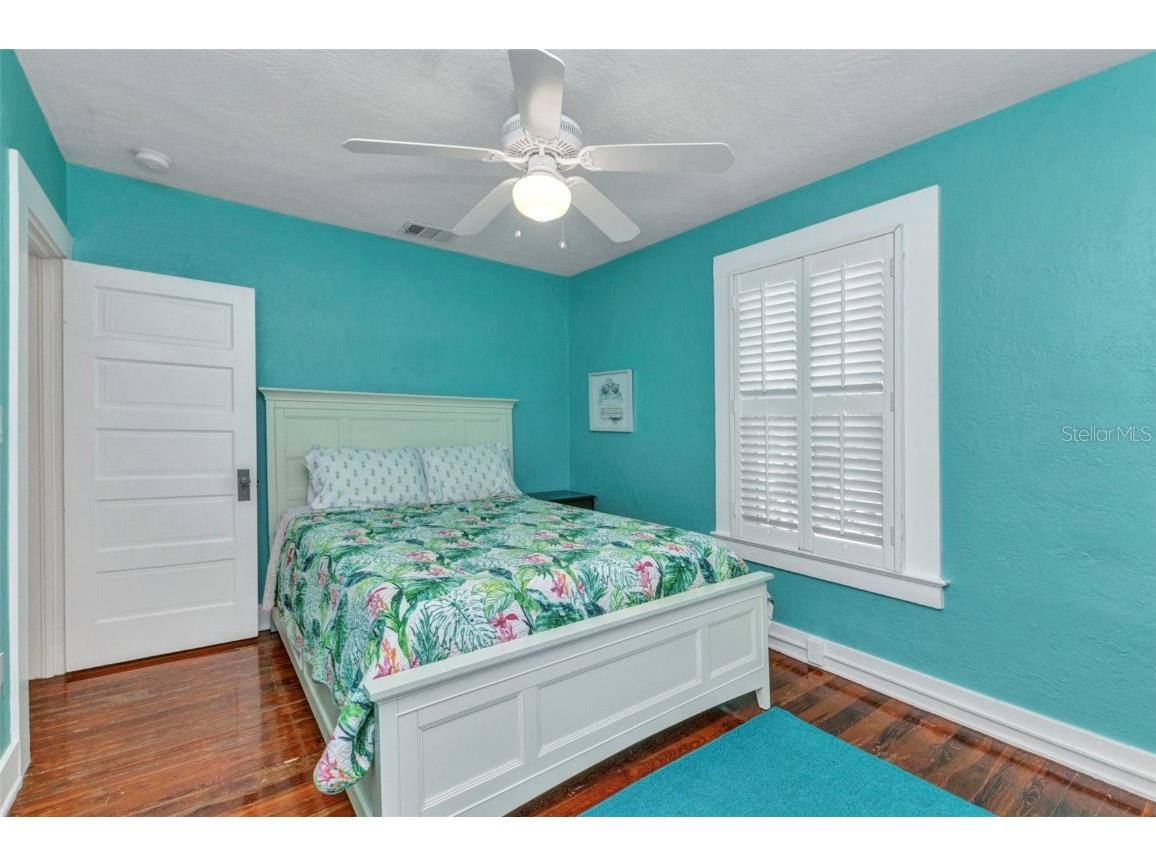 415 W Marion Avenue Punta Gorda FL 33950 C7511256 image40