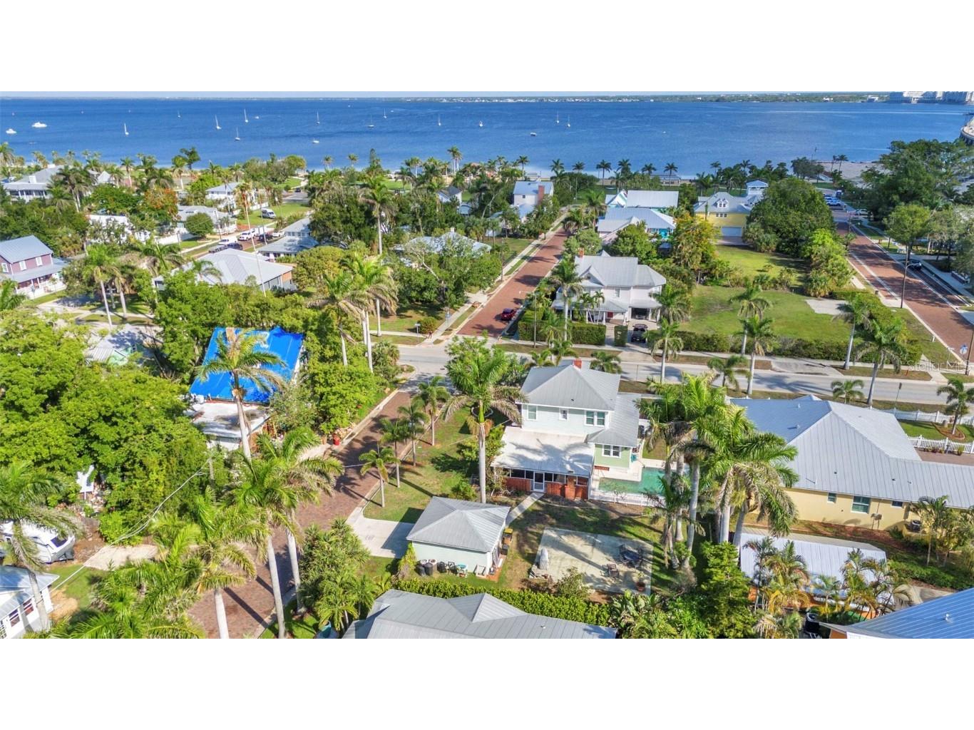 415 W Marion Avenue Punta Gorda FL 33950 C7511256 image77