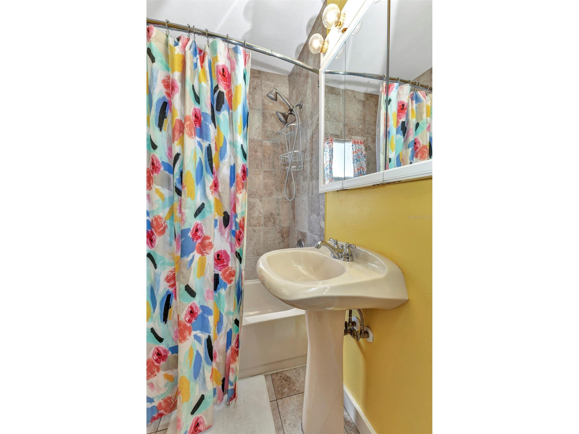 415 W Marion Avenue Punta Gorda FL 33950 C7527040 image34