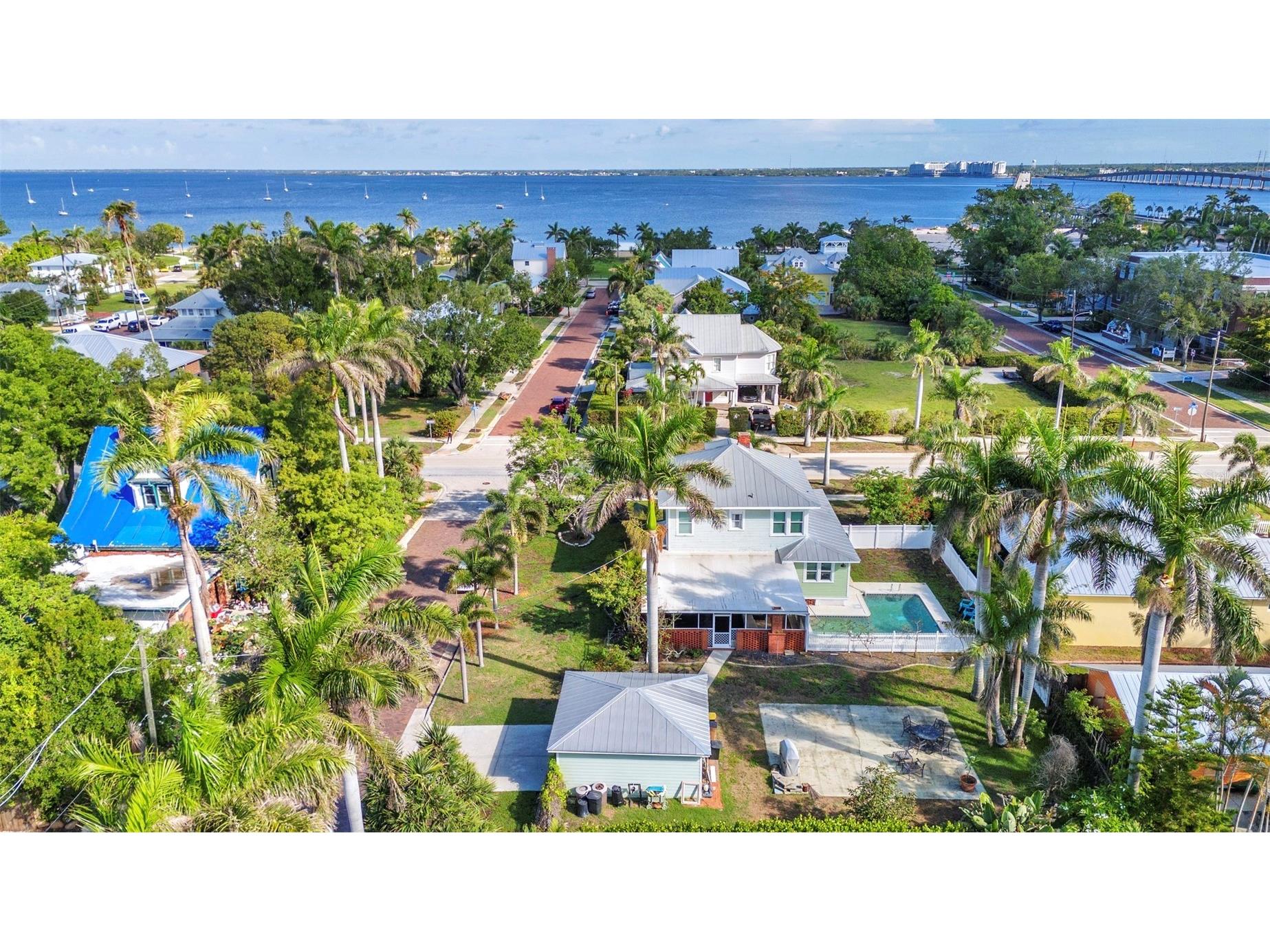 415 W Marion Avenue Punta Gorda FL 33950 C7527040 image57