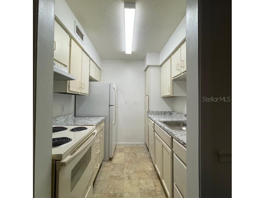 415 Wymore Road #101 Altamonte Springs FL 32714 O6318992 image2