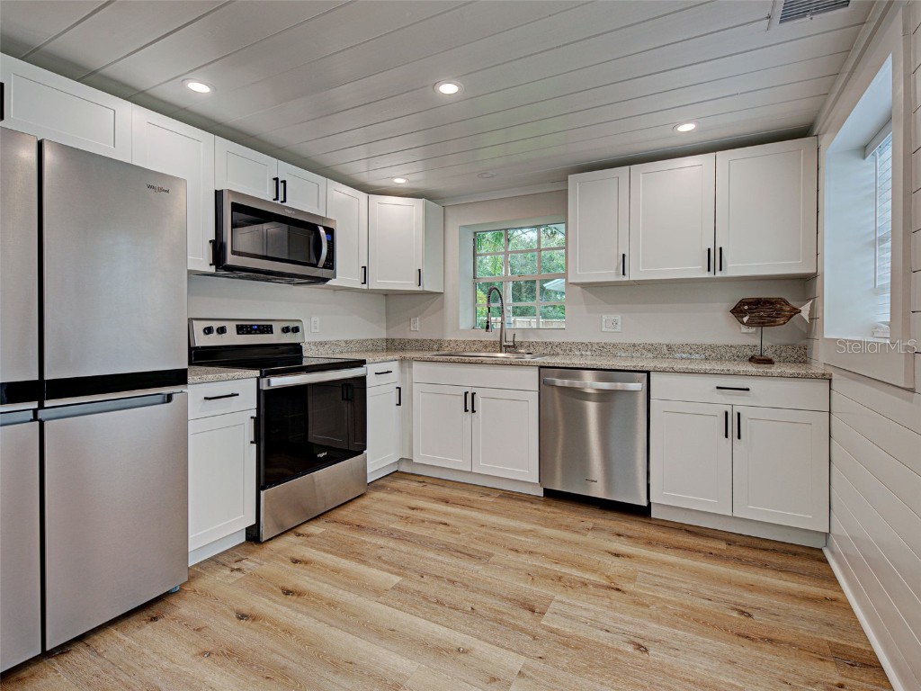 415 Yale Street Englewood FL 34223 D6144101 image13