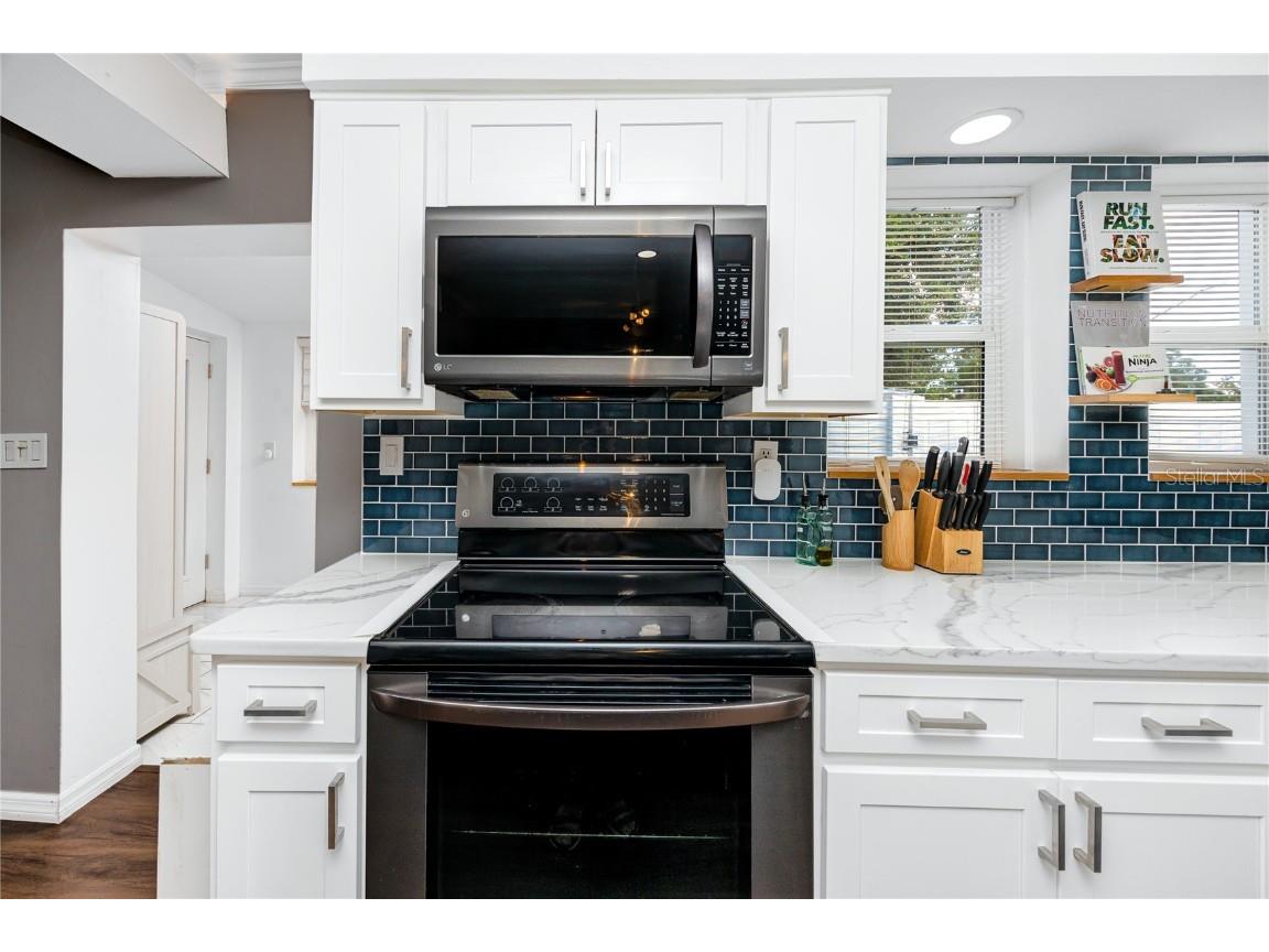 4150 40th Street N Saint Petersburg FL 33714 TB8436554 image16