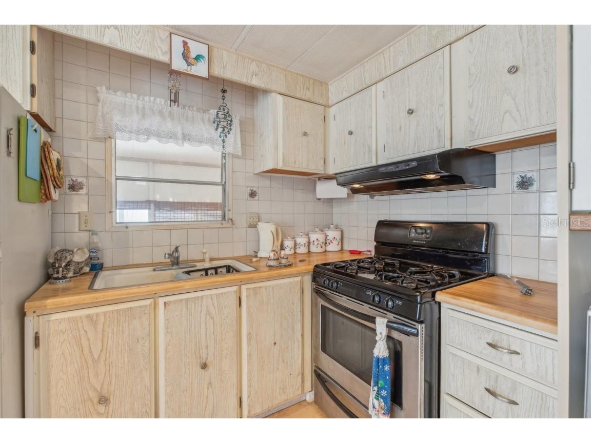 4150 66th Street N #232 Saint Petersburg FL 33709 TB8344473 image8