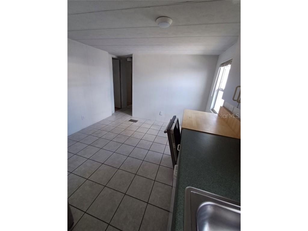 4150 66th Street N #240 Saint Petersburg FL 33709 TB8435880 image12