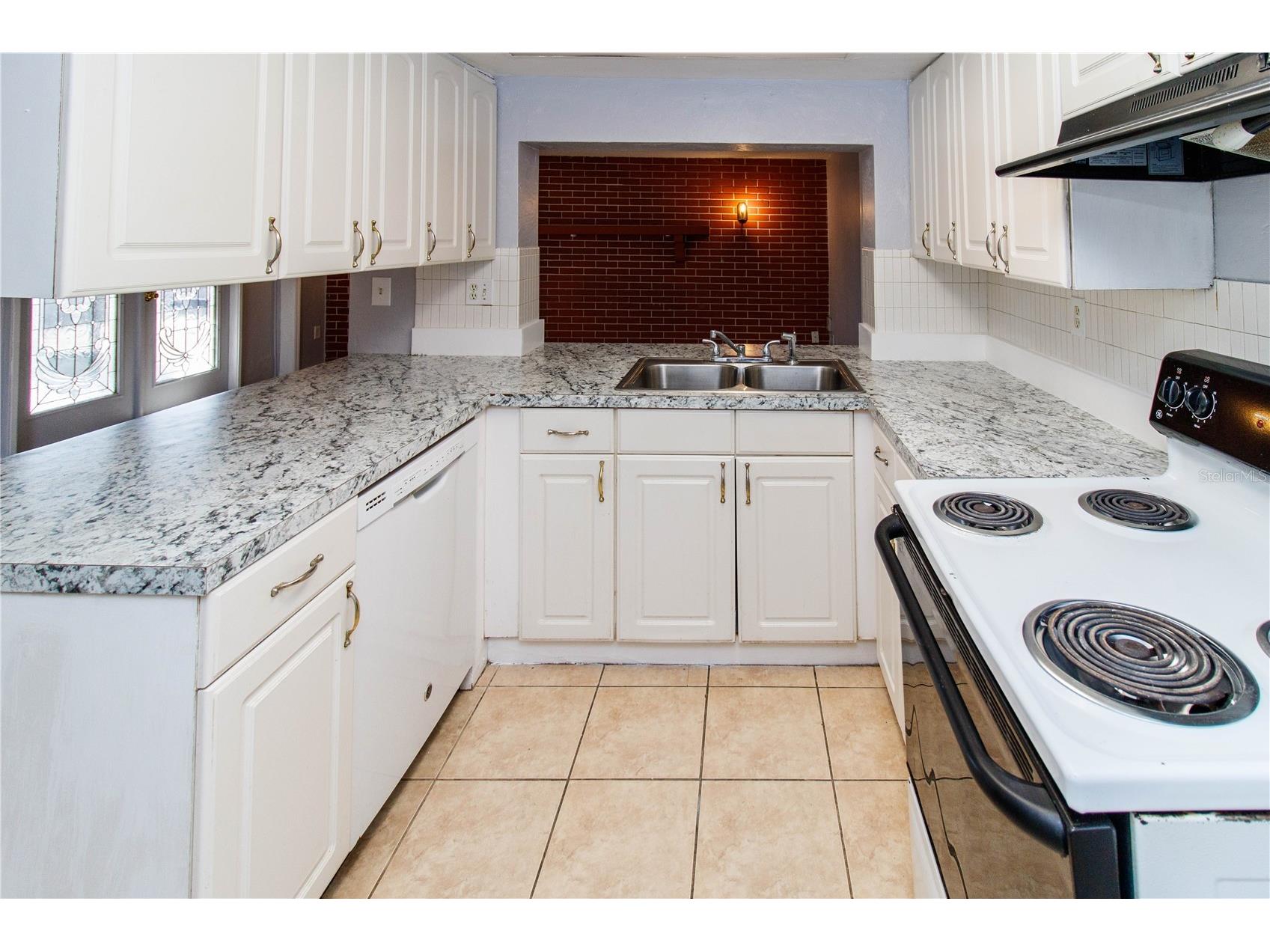 4150 Newbury Drive New Port Richey FL 34652 W7883705 image4