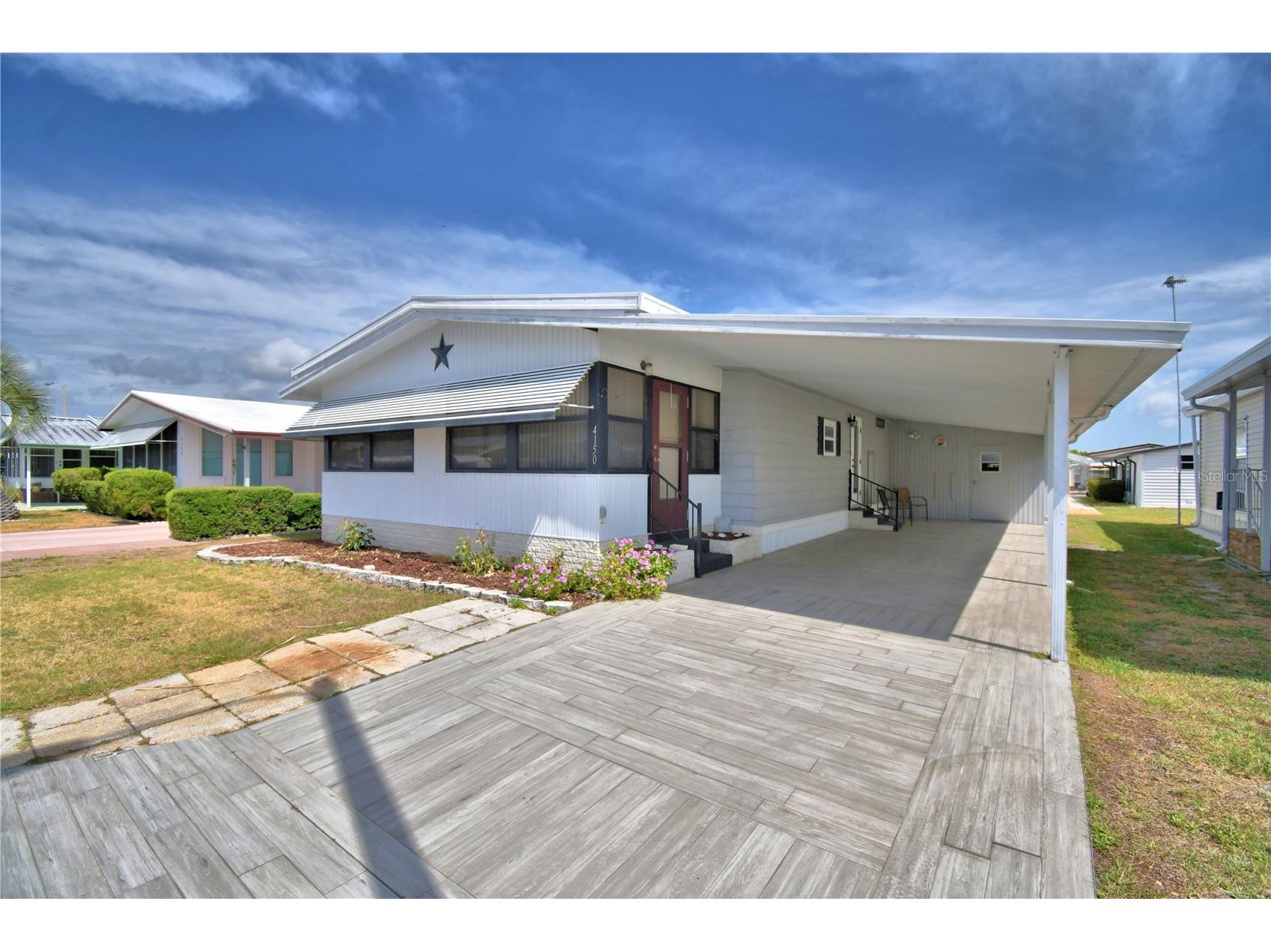 4150 Rolling Oaks Drive Winter Haven FL 33880 - Dinner Lake P4938593 image1