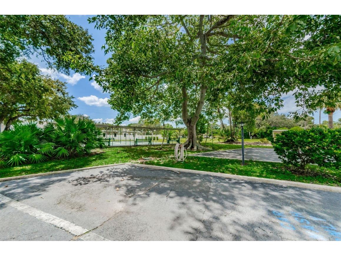 4151 55th Way N #1058 Kenneth City FL 33709 TB8454418 image45