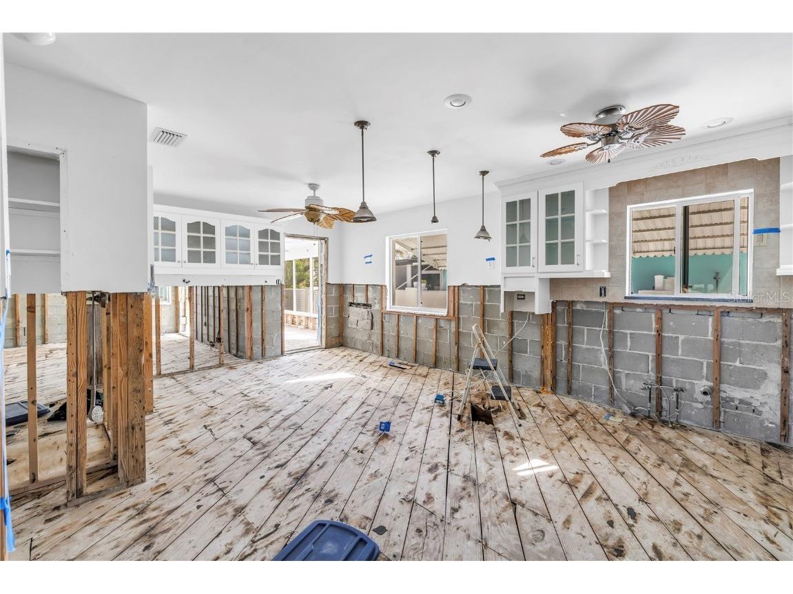 4151 Belle Vista Drive Saint Pete Beach FL 33706 TB8436999 image10