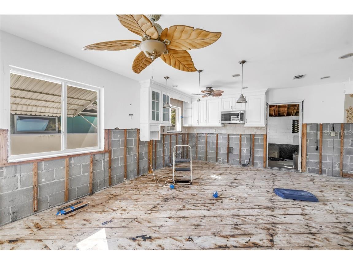 4151 Belle Vista Drive Saint Pete Beach FL 33706 TB8436999 image12